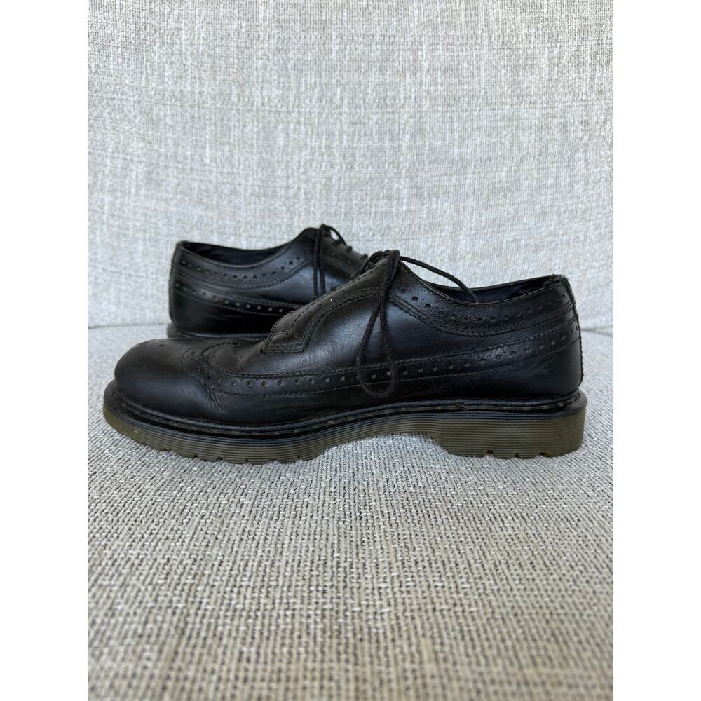 Black Wingtips - Picture 3 of 6